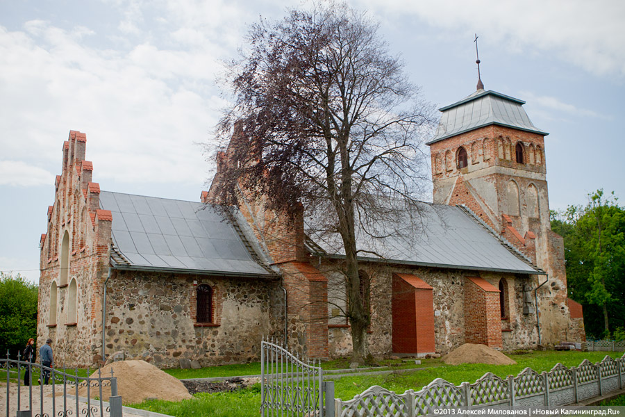 Другой подход: кирху в поселке Тургенево восстанавливают на средства лютеранской общины