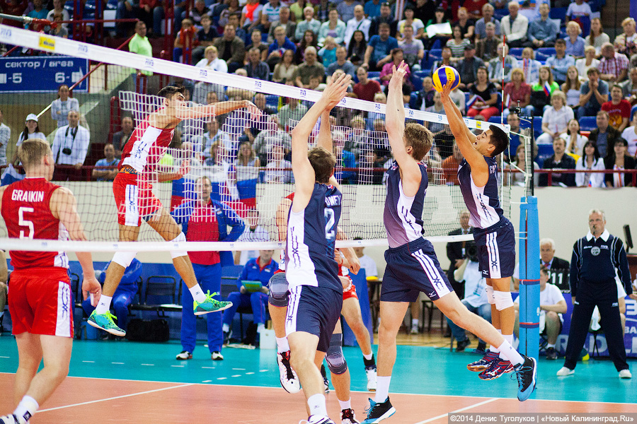 Как сквозь сетку провалились: волейболисты сборной России проиграли команде США