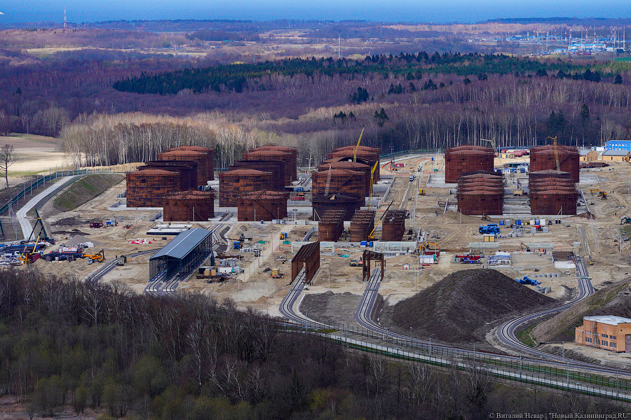 Под винтом вертолёта о чем-то поёт: воздушный парад глазами участника (фото)