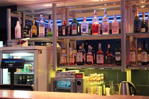 Начальник полиции Калининградской области посетил клуб с подпольным казино (фото)