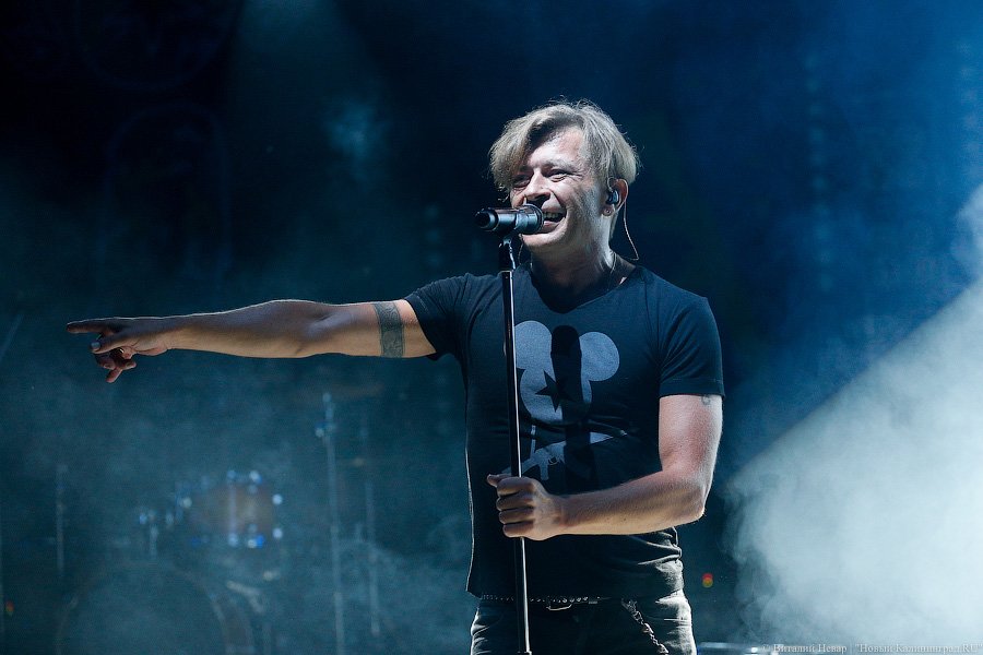 Всё такое немодное: в Калининграде с новой программой выступила группа «Би-2»