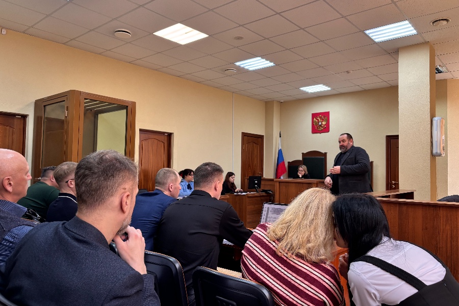 Выжить в лесу в ноябре: как прошли очередные слушания по делу растратах в ФКР