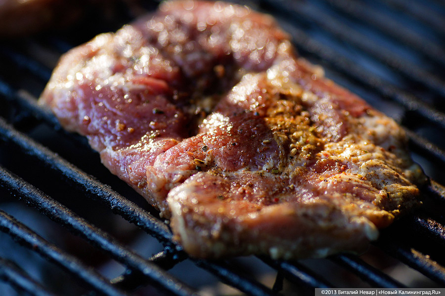 Колбасы, колбасы Сан Санычу: как выглядели рестораны на «Территории мира»