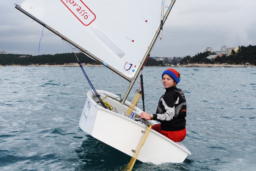 Юный калининградец успешно выступил на регате Словении (+фото)