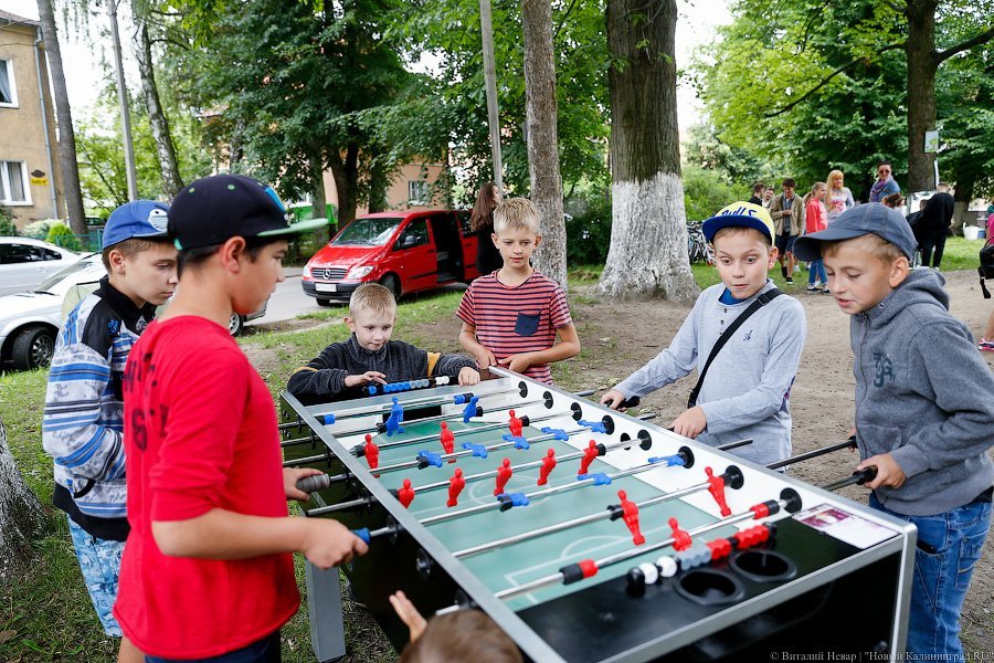 Всем двором: как прошел музыкальный пикник в сквере Готтшед