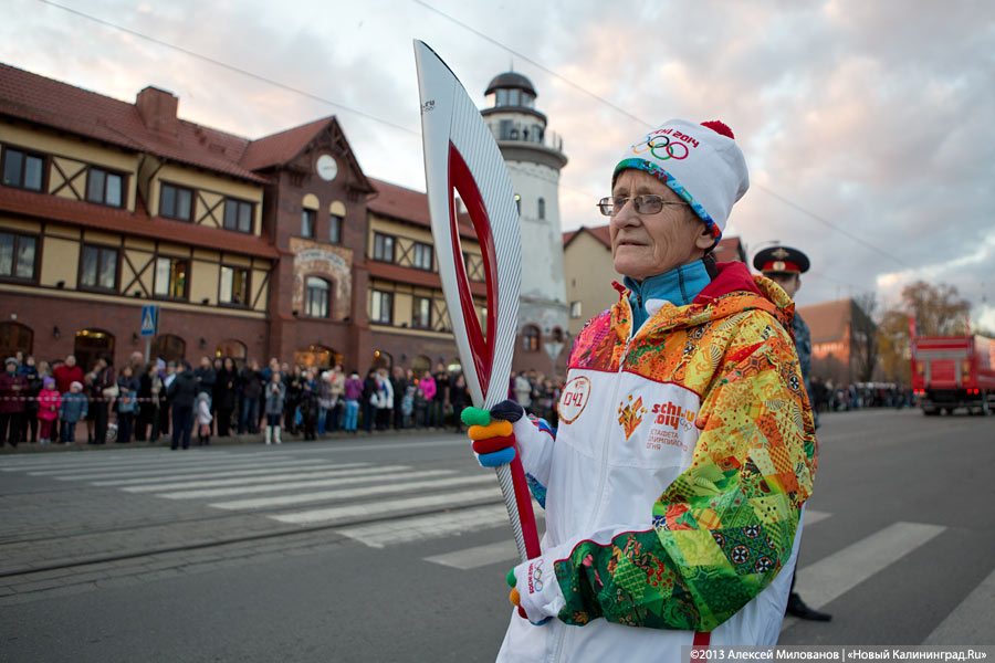75 оттенков олимпийского: эстафета огня Олимпиады-2014 в Калининграде