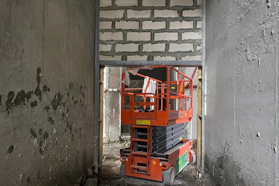 СК: на стройплощадке на Острове смертельные травмы получил 27-летний рабочий