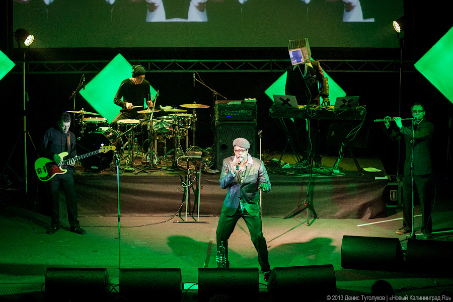 «На танцполе все спокойно»: De Phazz выступили на «Вагонке»