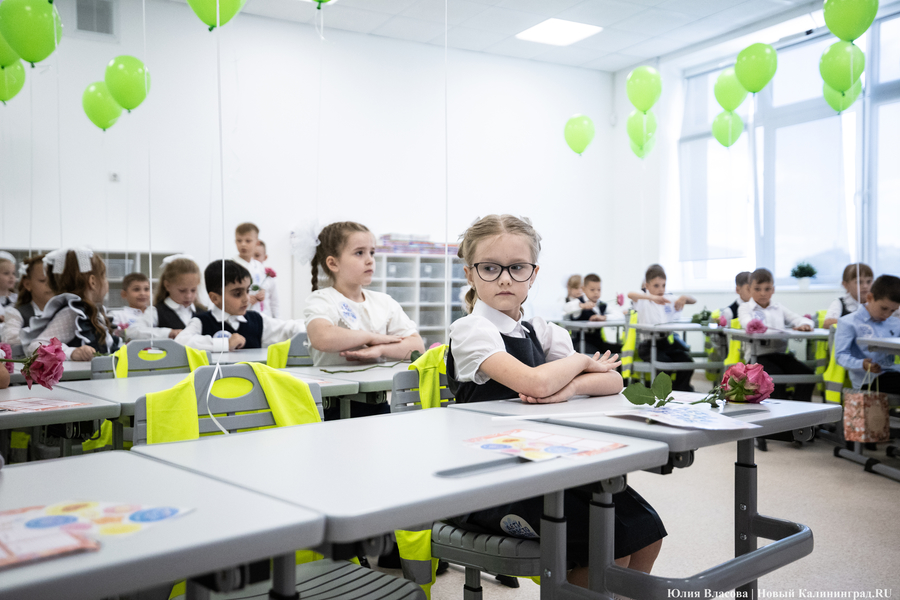 «День без рюкзака»: в новой школе на Благовещенской прозвенел Первый звонок
