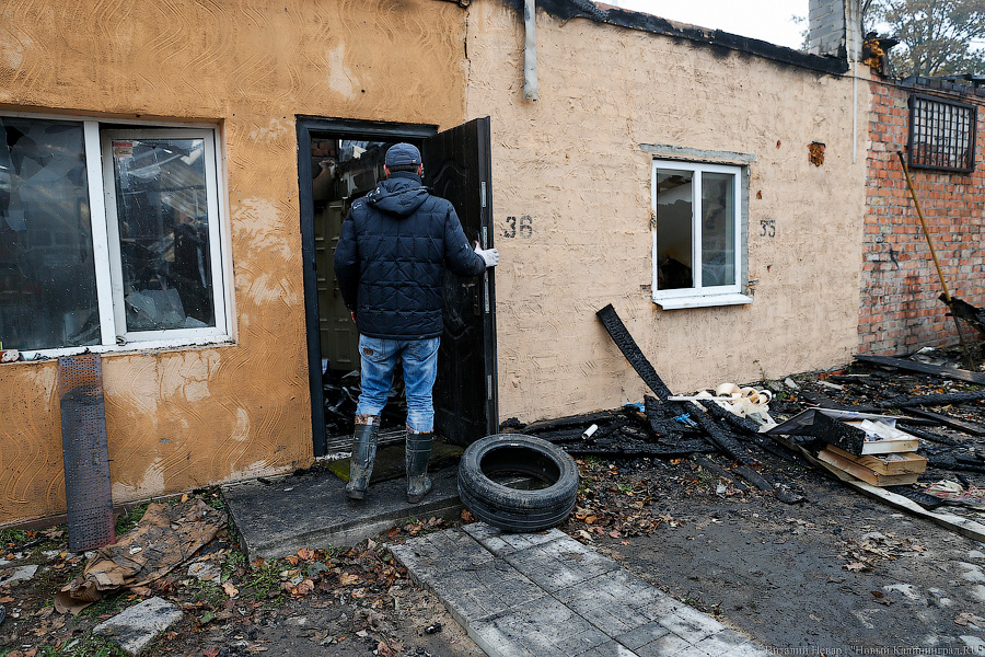 Ничего не ждем: пострадавшие о последствиях пожара на пр. Калинина (фото)