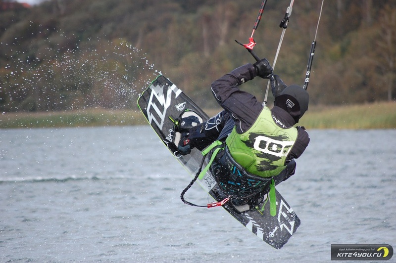 Калининградские кайтеры «показали, что умеют» на закрытии летнего сезона (+фото)