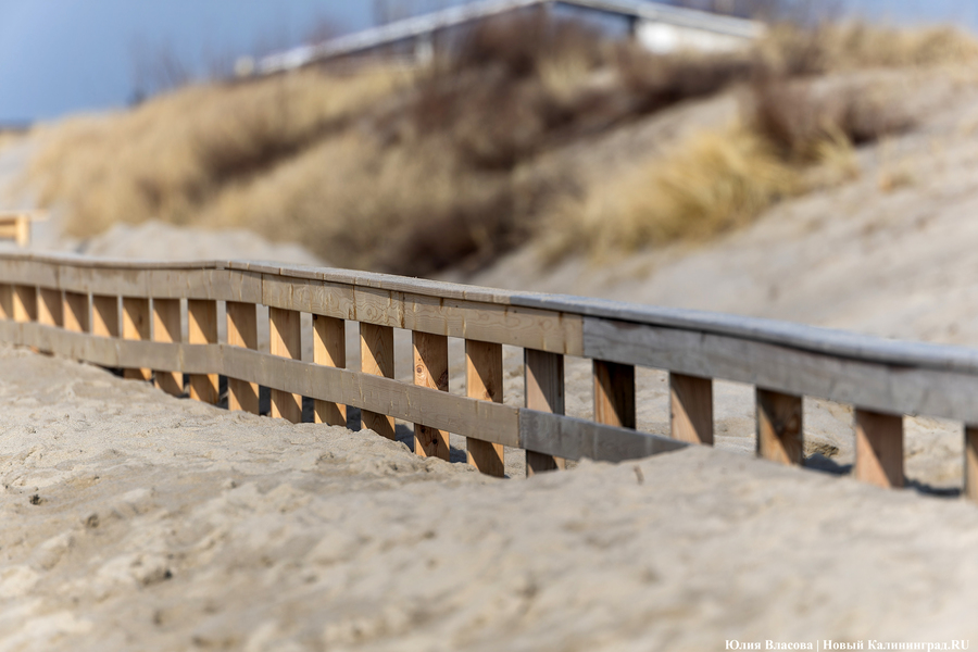 Без «Голубого флага»: как в Янтарном готовятся к пляжному сезону (фото)