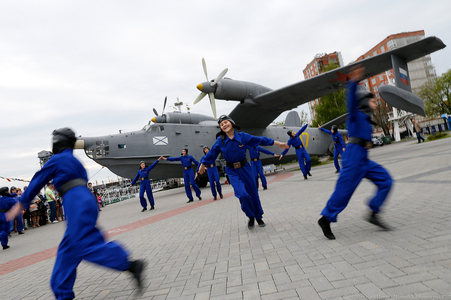 Первым делом — самолеты: амфибия Бе-12 открывается для посетителей
