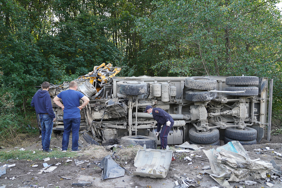 По факту ДТП с автобусом и песковозом возбуждено 2 уголовных дела
