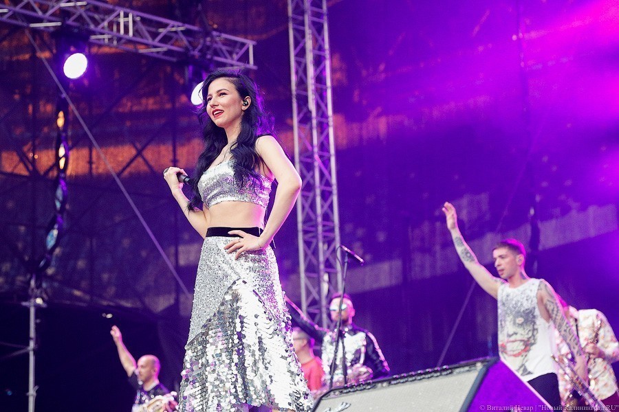 Ехай [очень далеко]: как «Ленинград» вернул жизнь на калининградский стадион