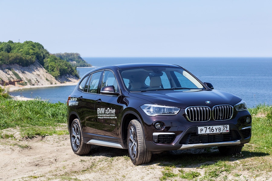 Время первых: тест-драйв компакт-кроссовера BMW X1