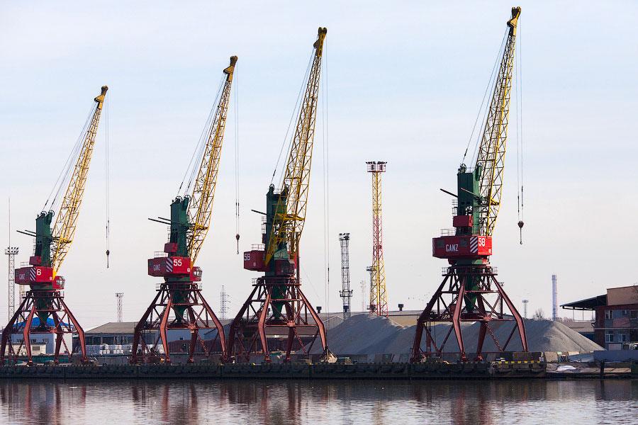 Правительство РФ отказалось согласовывать бизнес-план областных властей по порту в Янтарном