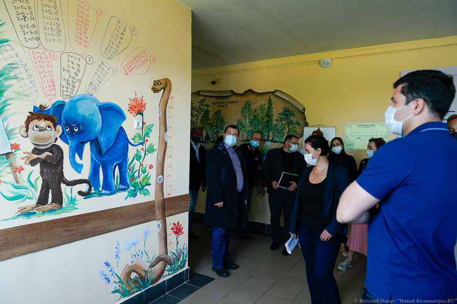28 августа: губернатор и синий слоник в лицее Советска