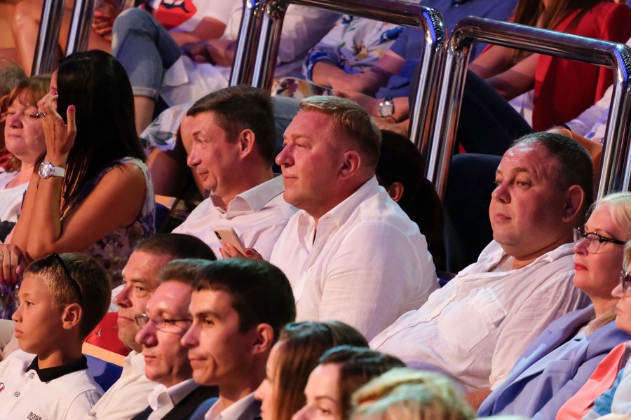 Пляжные десантные войска: как прошел «Голосящий КиВиН-2018» в Светлогорске