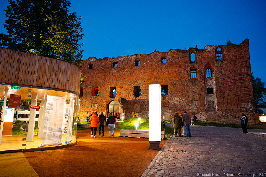 Фестиваль на руинах: в замке Рагнит сыграли музыку Чайковского и Рахманинова (фото)