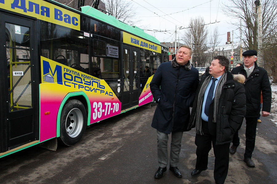 Вместо «кузнечиков»: в Калининград прибыли новые троллейбусы из Вологды