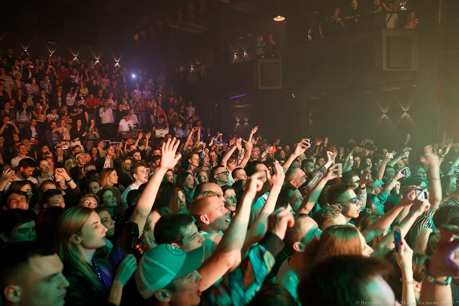 Мы наваливаем бас: как прошел первый концерт группы «Грибы» в Калининграде