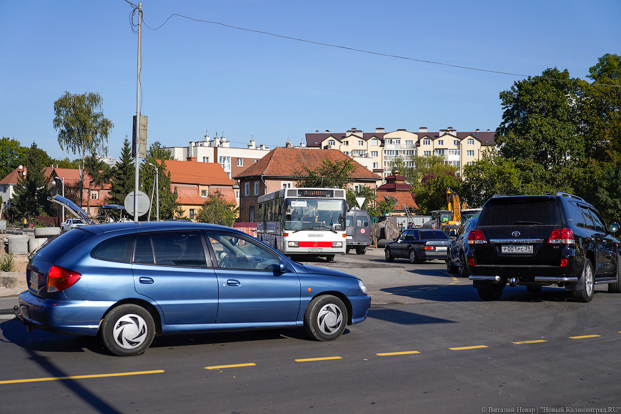 Две-четыре полосы: ул. Гагарина открылась после реконструкции (фото)