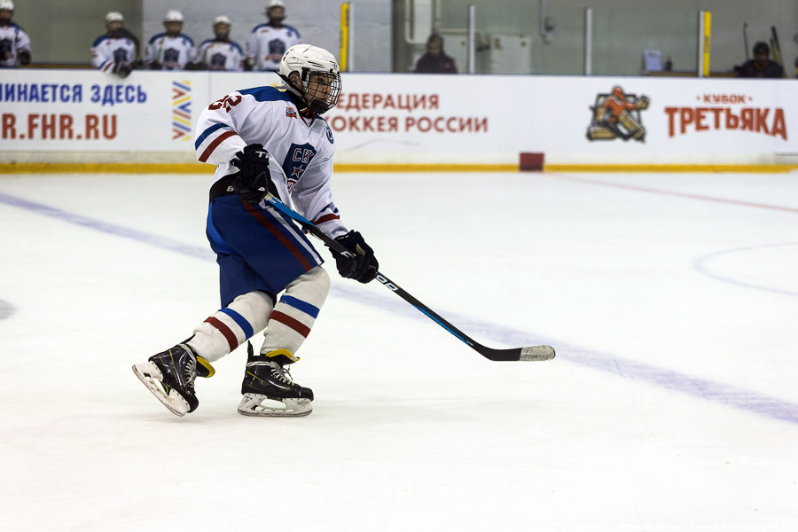 Хоккей его имени: Владислав Третьяк открыл турнир в Светлогорске (фото)