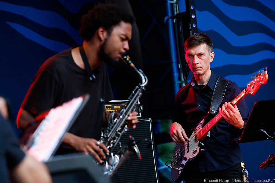 Обещанного три года ждут: как «импортозаместили» фестиваль «Калининград Сити Джаз» (фото)