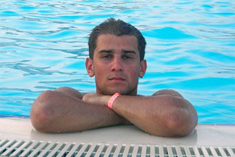 Сын Николая Цуканова вступился за отца на Фейсбуке: «Гребаные СМИ!»