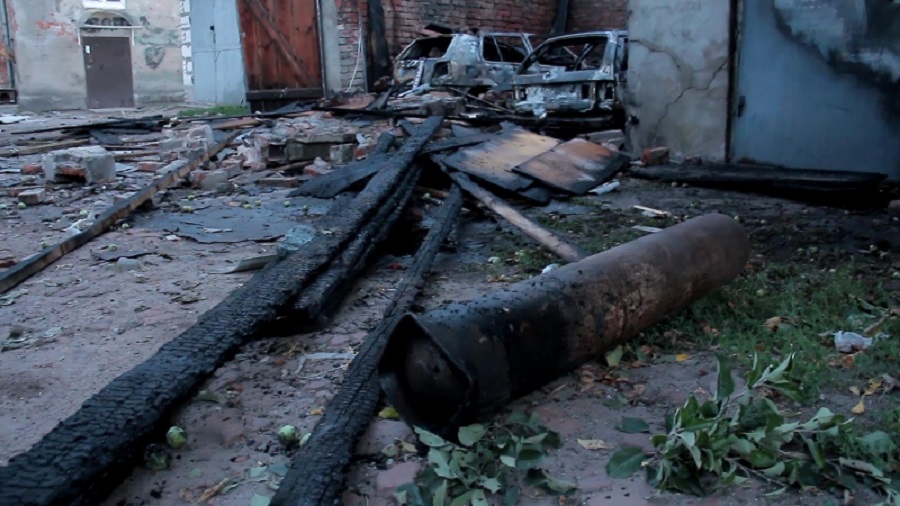  УМВД: машины в Черняховске ночью сгорели из-за мощного взрыва баллона (фото)  