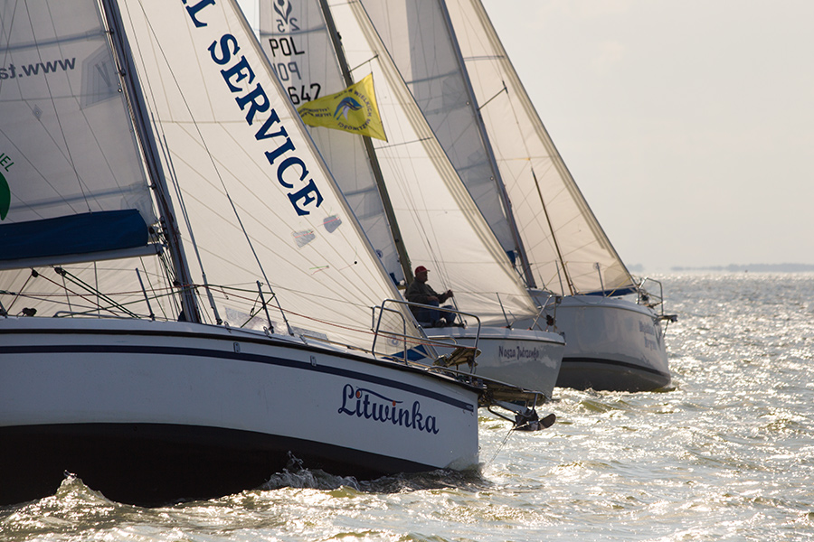 Залив больших возможностей: как прошла регата «Кубок трех губернаторов»