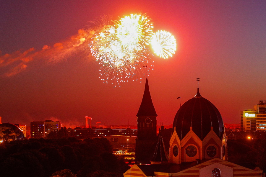 В Калининграде планируют завершить День Победы фейерверком за 650 тыс. рублей