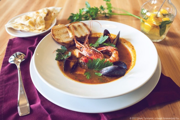 По чесноку: как работает новый ресторан Максима Здрадовского