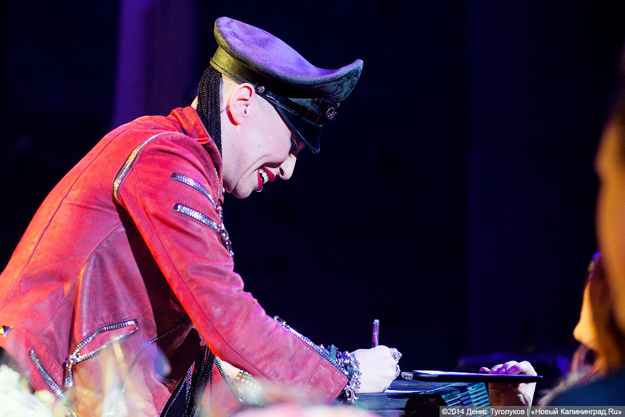 Женщина, которая поёт: сольные концерты Наргиз в Калининграде собрали аншлаги