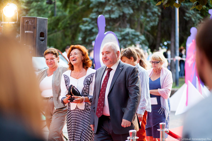 Город и звёзды: как прошло открытие фестиваля «Короче-2015» (фото)