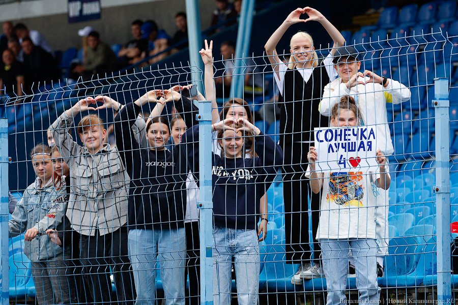 Голкиперка, форвардка: женская «Балтика» дебютировала на Кубке России (фото)