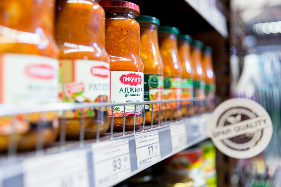 «Соль и спички есть»: что происходит в продуктовых магазинах Калининграда