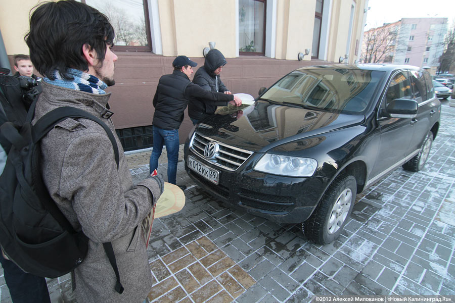 «Министр, лекарства давай!»: репортаж с пикета больных-льготников