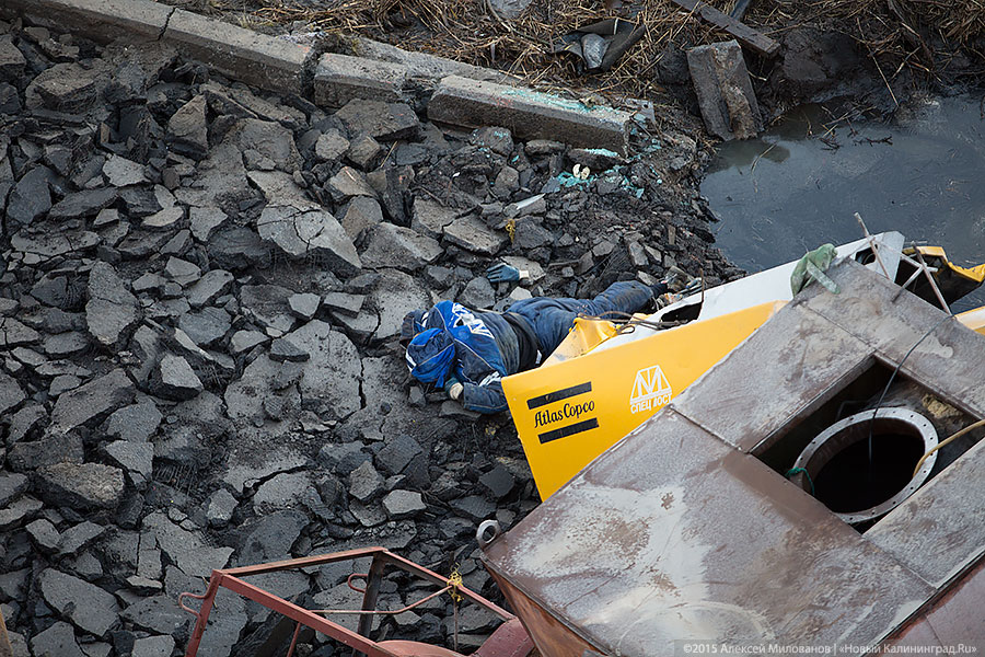 Фоторепортаж «Нового Калининграда.Ru» с обрушения Берлинского моста (18+)