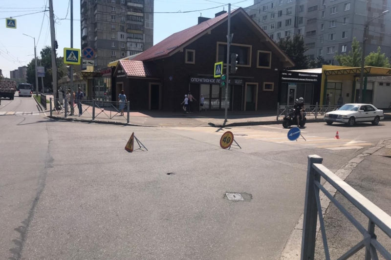 «Не заметила»: в Калининграде «Хонда» на переходе сбила 11-летнюю девочку