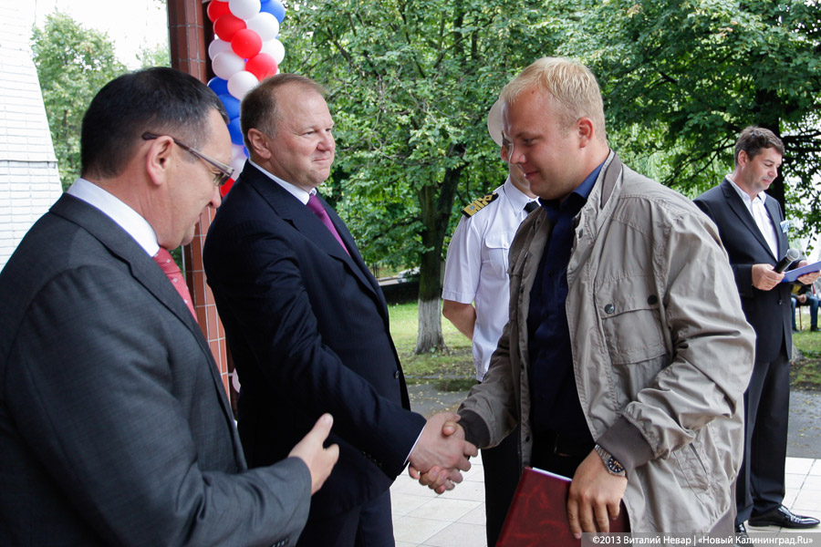 Сын за отцом: министр сельского хозяйства Николай Федоров посетил область