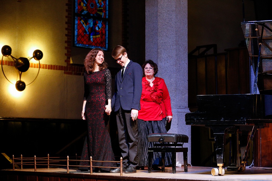 Навстречу мечте: как прошел концерт в поддержку 16-летнего слепого пианиста