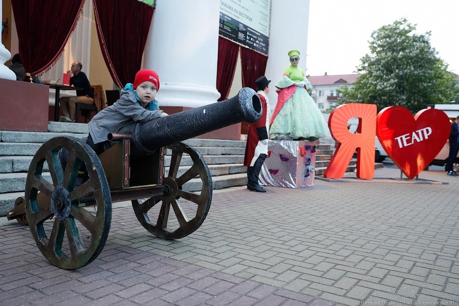 Гришковец по кругу: как прошла калининградская Музейная ночь