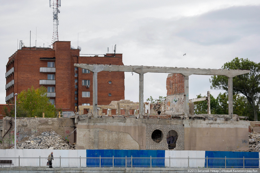 Коррозия причала: недавно открытый променад в Зеленоградске уже начал разрушаться