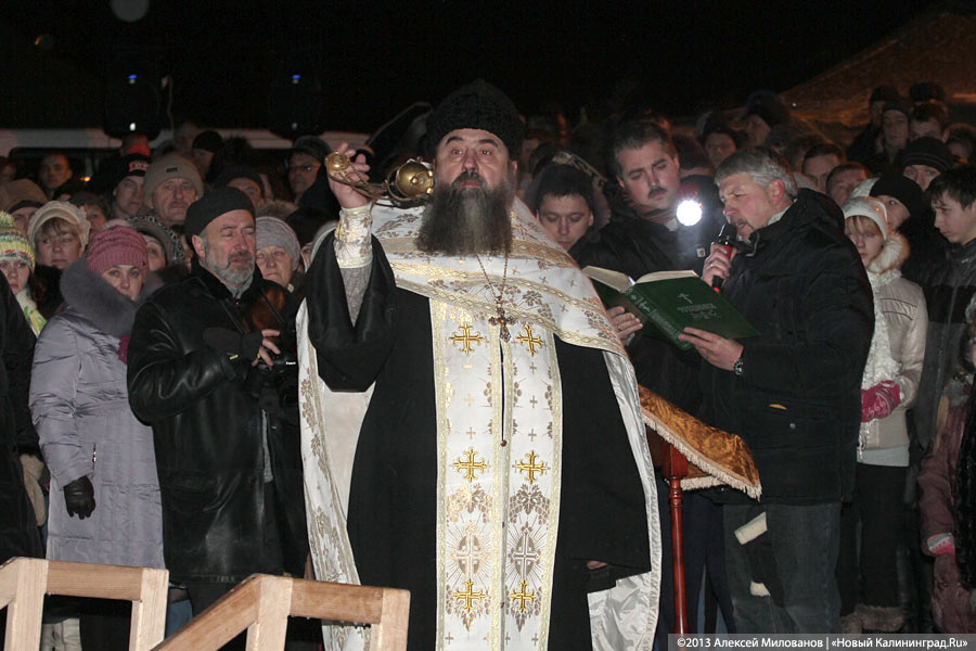 «Господь в лице губернатора»: крещенские купания в Черняховске