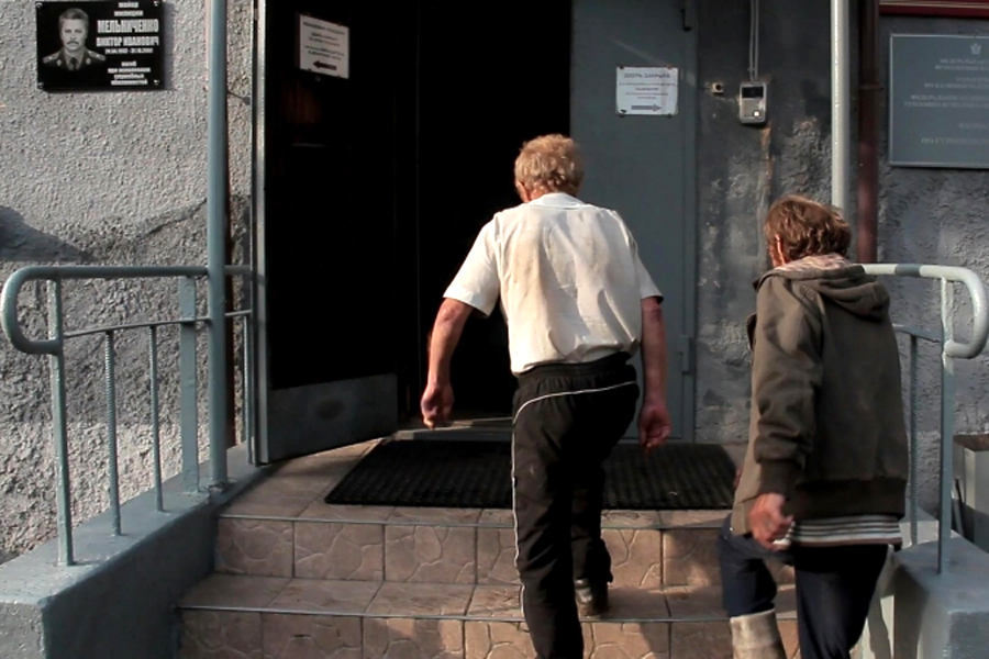 Под Гурьевском на ферме езидов полиция обнаружила без вести пропавшего человека (фото)