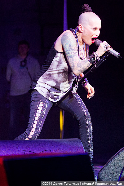 Женщина, которая поёт: сольные концерты Наргиз в Калининграде собрали аншлаги