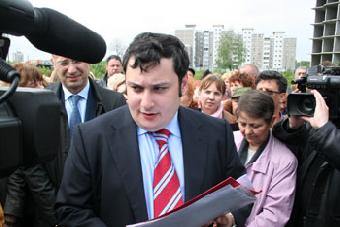 Хинштейн и власти региона разошлись в данных по числу обманутых дольщиков