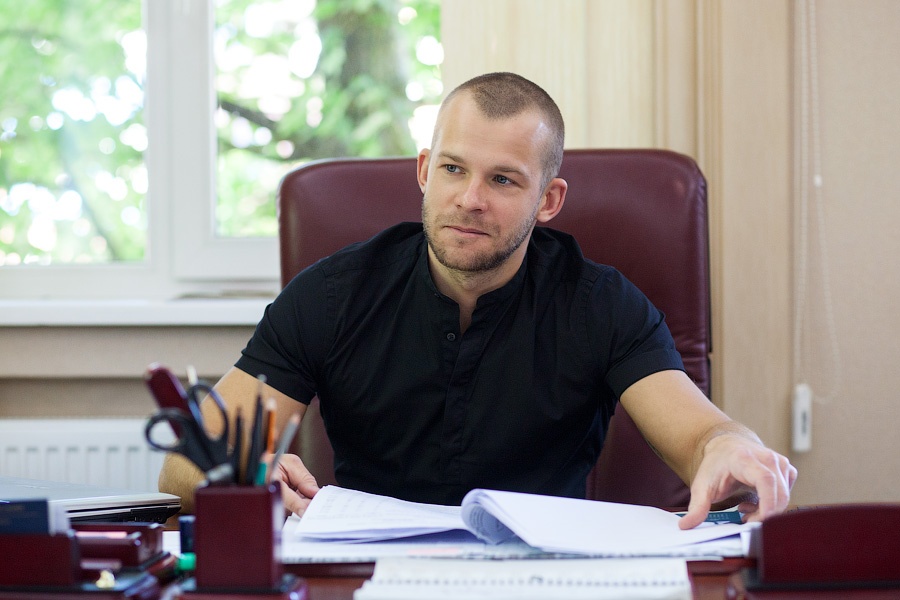 Основательный подход: почему нужно выбирать строительные смеси от компании Crist